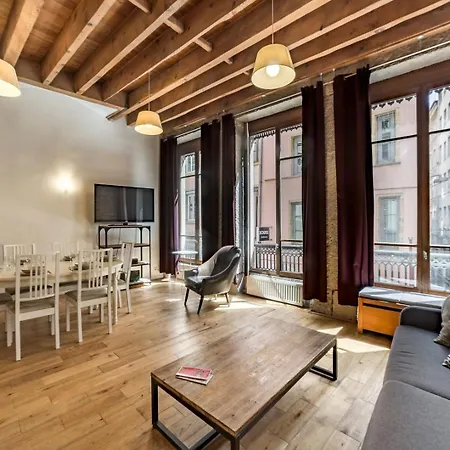 Allinlyon | Grand Loft Chic & Chaleureux *