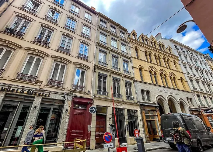 Διαμέρισμα In | Grand T3 Esprit Loft -
