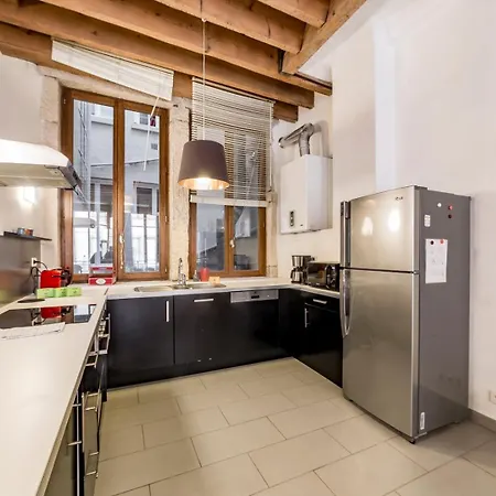 Allinlyon | Grand Loft Chic & Chaleureux リヨン