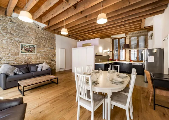 In | Grand T3 Esprit Loft - Apartmán